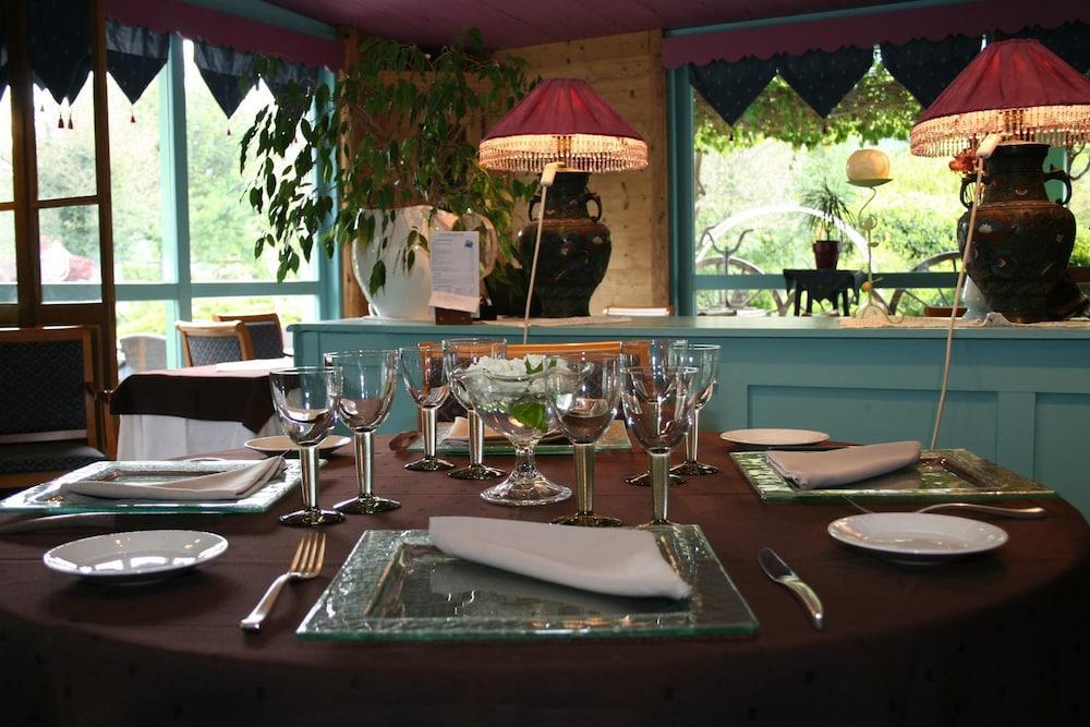 Brit Hotel Florimont Saint-Ferreol Екстер'єр фото
