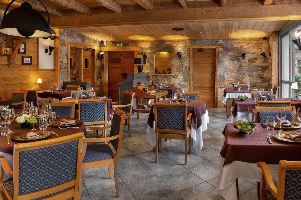 Brit Hotel Florimont Saint-Ferreol Ресторан фото