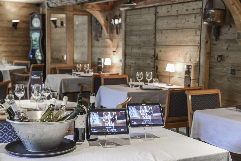 Brit Hotel Florimont Saint-Ferreol Ресторан фото
