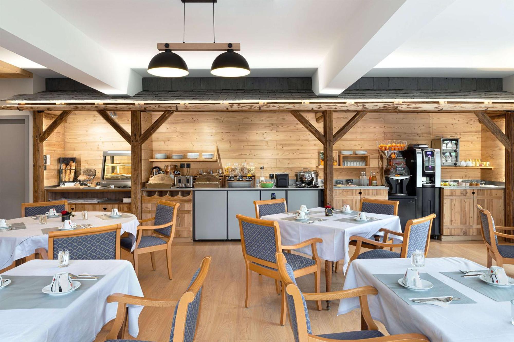 Brit Hotel Florimont Saint-Ferreol Екстер'єр фото