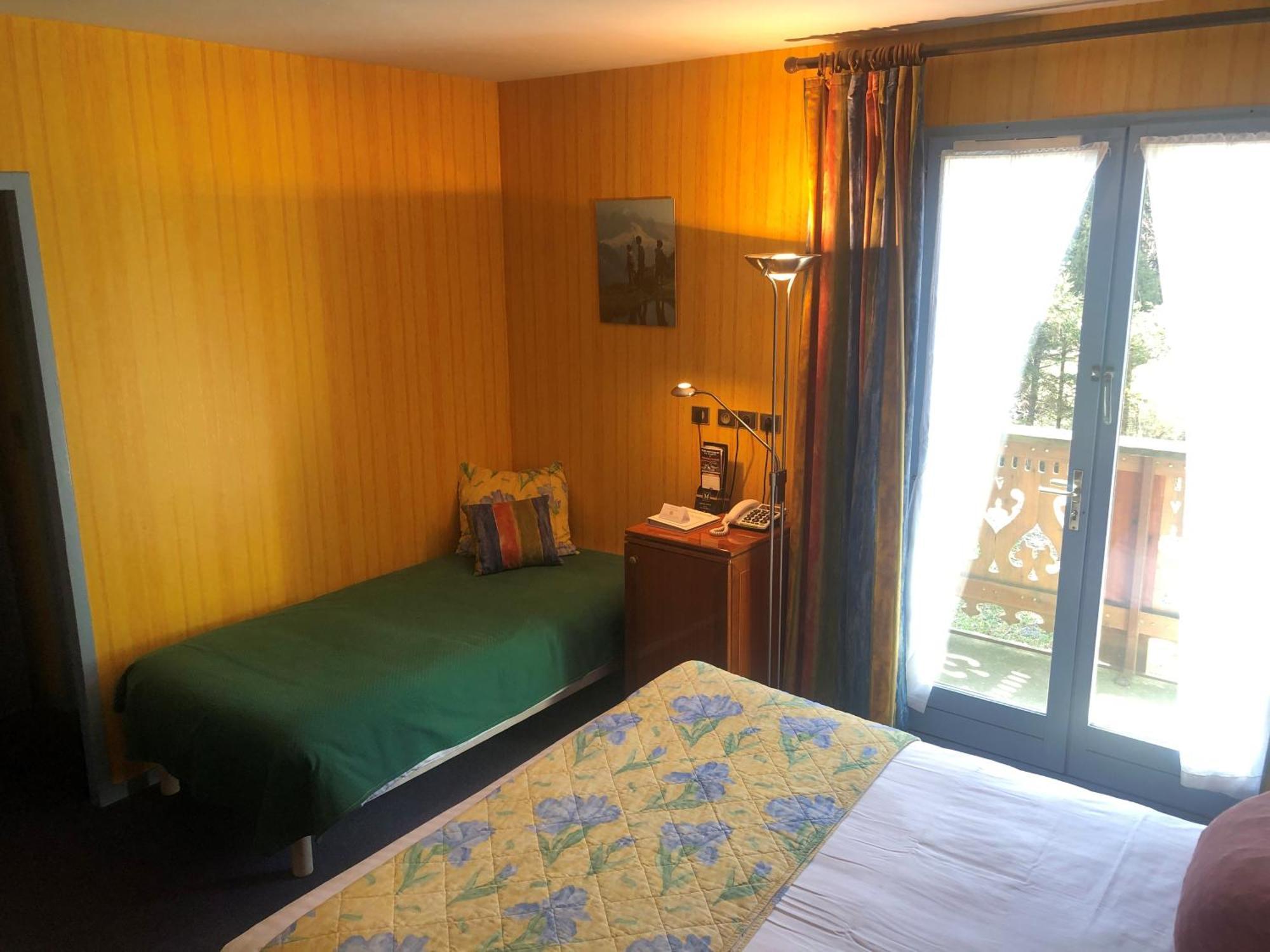 Brit Hotel Florimont Saint-Ferreol Екстер'єр фото