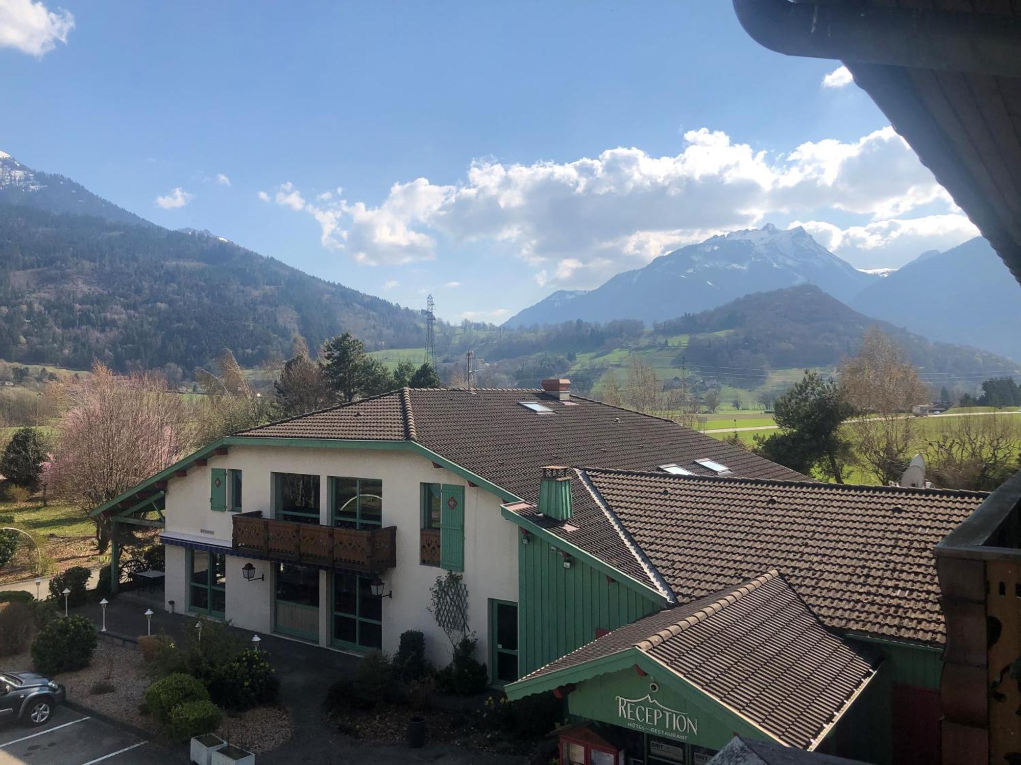 Brit Hotel Florimont Saint-Ferreol Екстер'єр фото